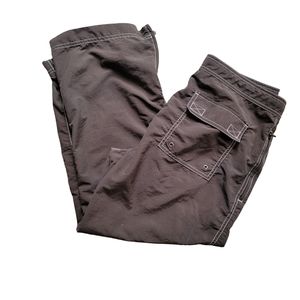 Eddie Bauer Brown Size 8 Women's Cargo Capri Pants
